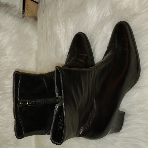 Enzo Angiolini ankle boots, Alexie black  Brazilian leather, 9M - Picture 3 of 8